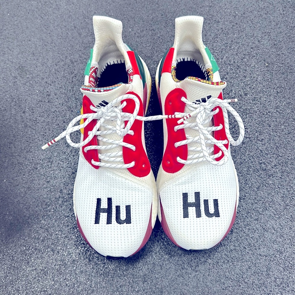 adidas Shoes Pharrell X Solar Hu Glide size 10